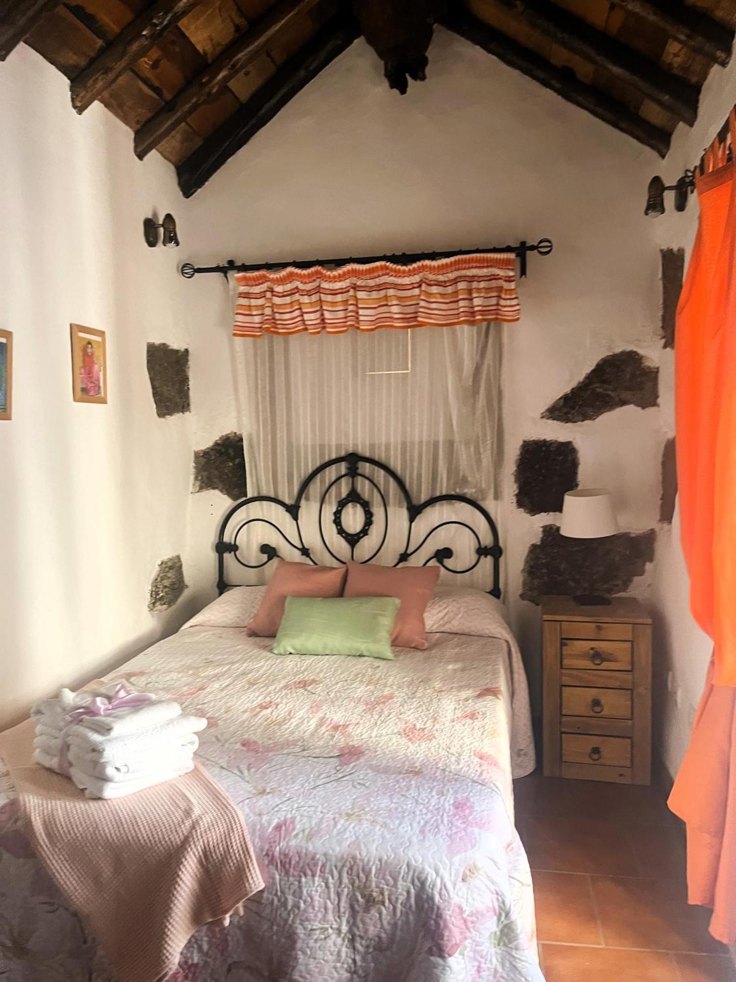 Penzion Stunning Rustic House El Pinar & Wifi Exteriér fotografie